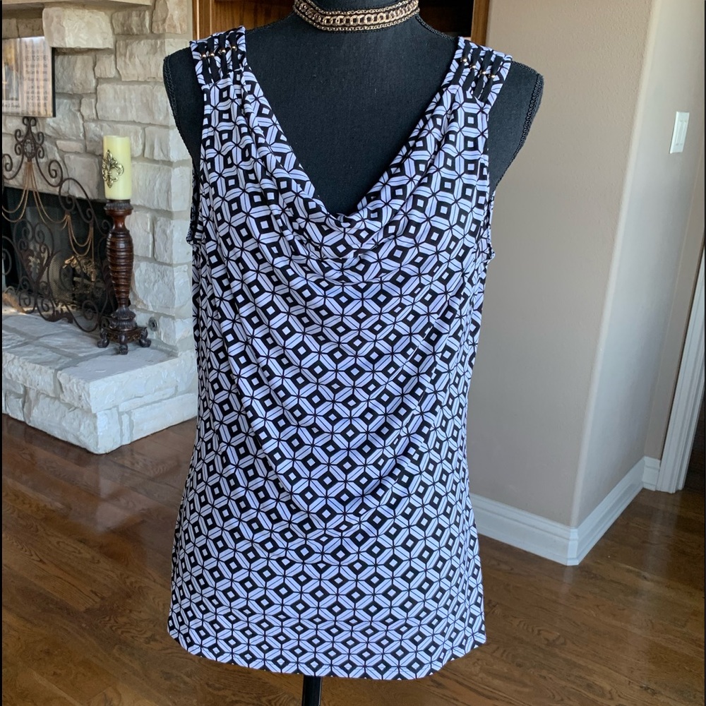 White House Black Market Geometric Black and White Sleeveless Top